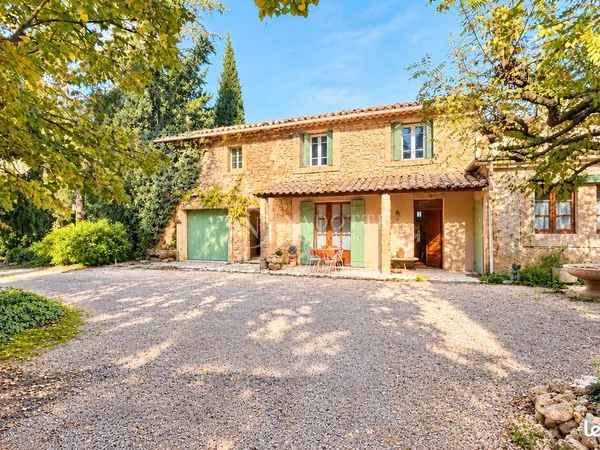 Mas 5 pièces 145 m²
