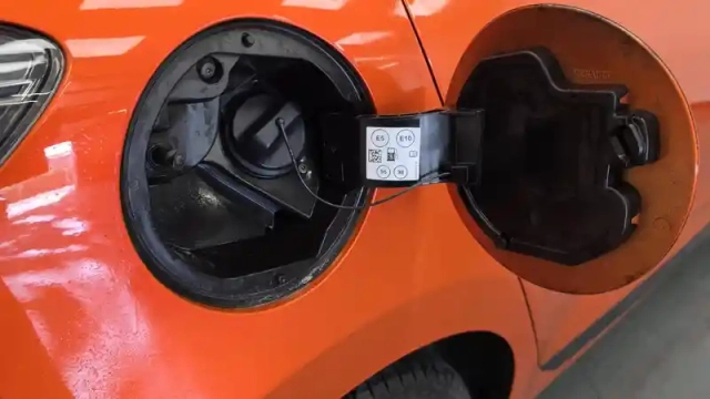 Renault Clio tce 90 — photo 17