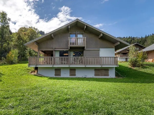 Chalet 5 pièces 211 m²