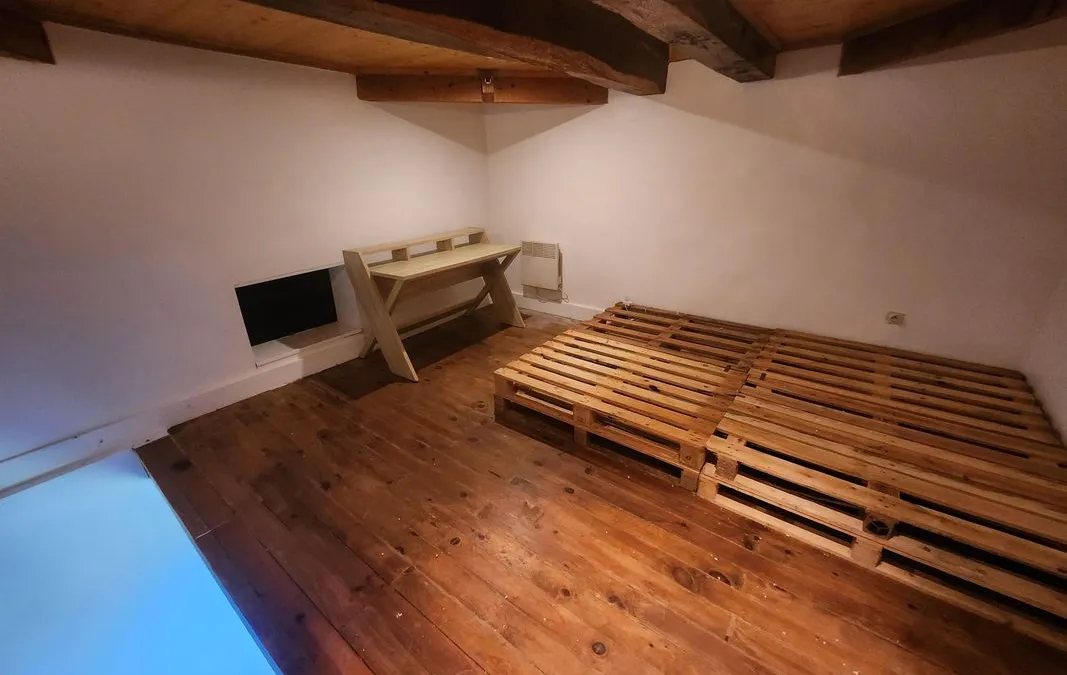 Photo 12