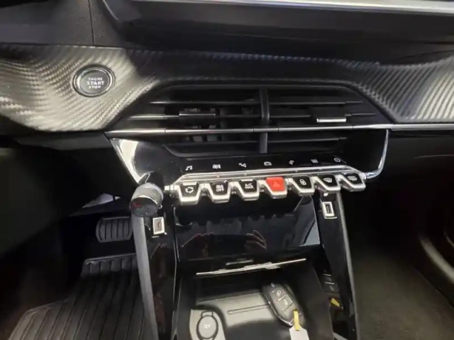 Peugeot 208 puretech 100 s&amp;s eat8 — photo 72