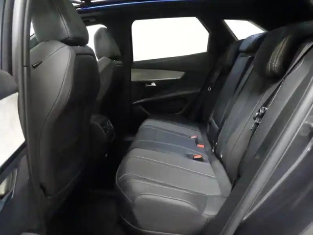 Peugeot 3008 hybrid 225ch gt e-eat8 — photo 12