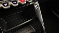 Peugeot 208 1.2 Hybrid 110ch Style e-DCS6 — photo 30