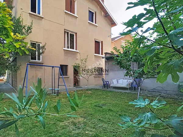 GRENOBLE ? MALHERBE | MAISON 175 m² ? 2 LOGEMENTS INDEPENDANTS? TERRAIN 387 m²