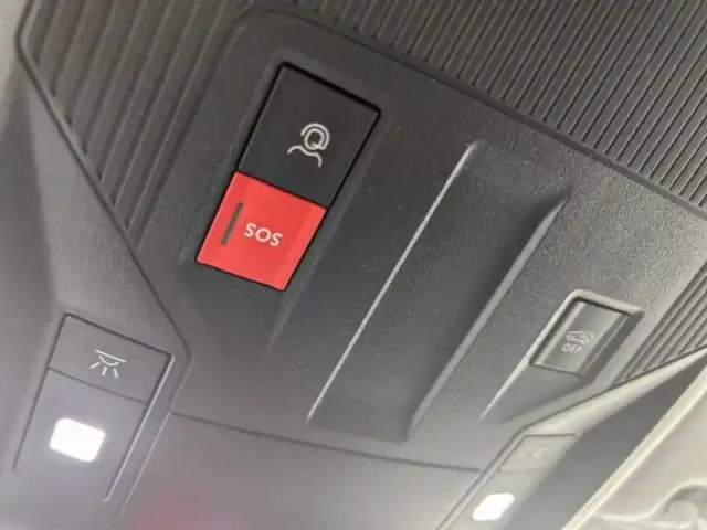 Peugeot 308 sw hybrid 145 e-dcs6 — photo 52