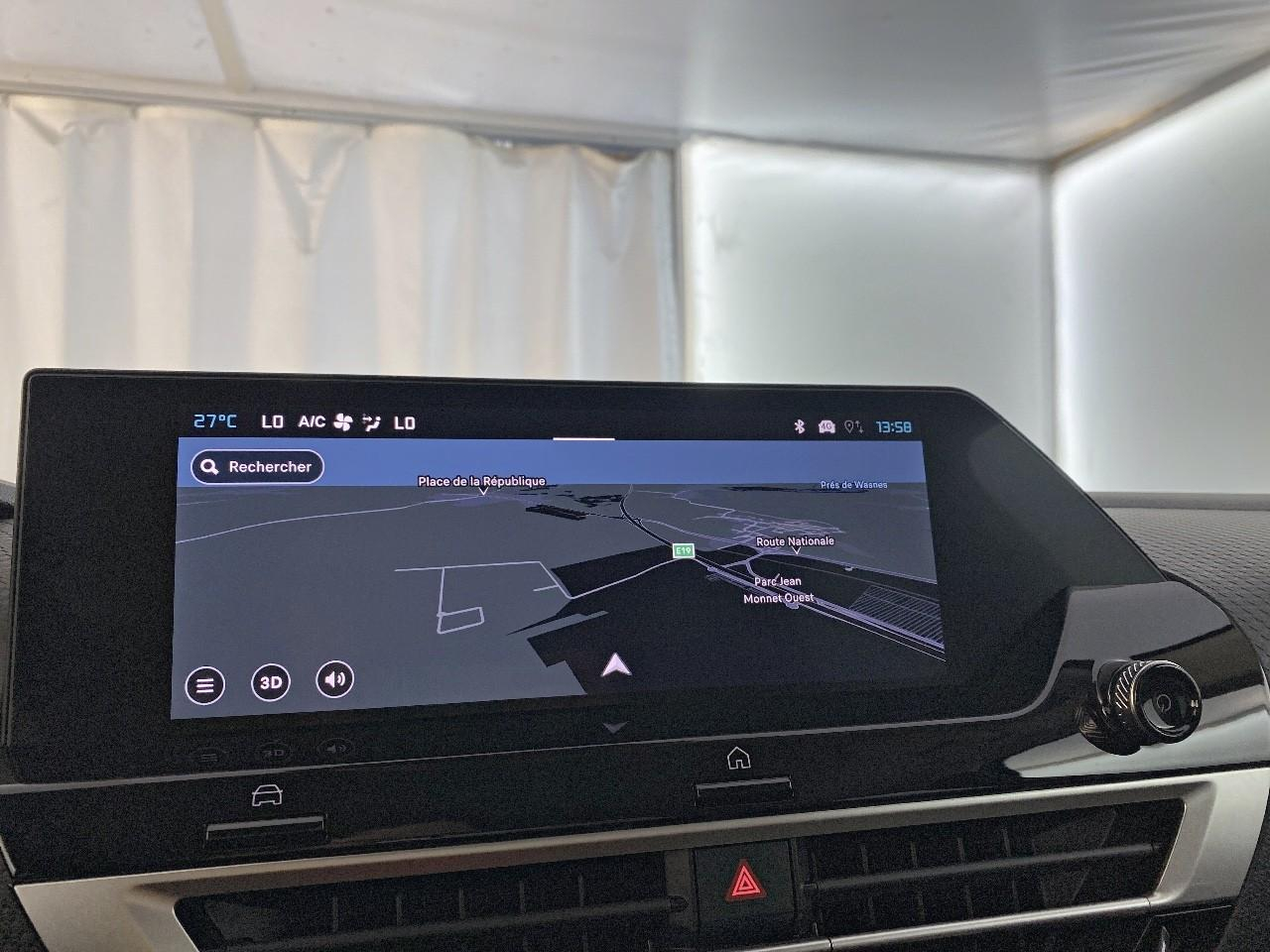 Citroën C4 hybride 145 ch e-dcs6 max — photo 14