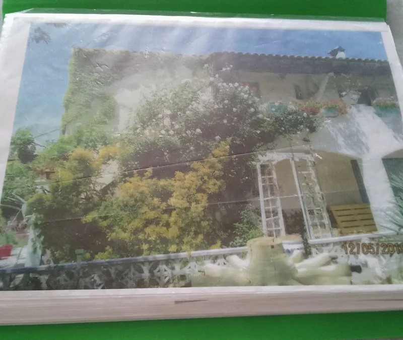 Photo 1