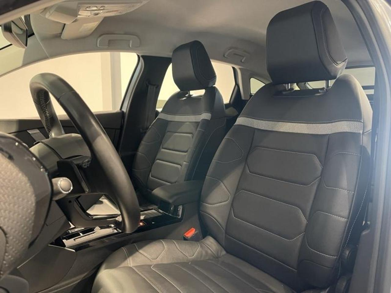Citroën C4 puretech 155ch s&s shine eat8 — photo 23