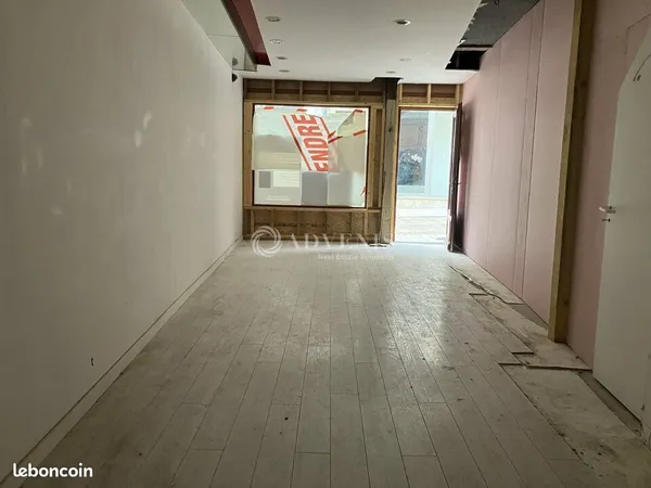 Local commercial 45 m²