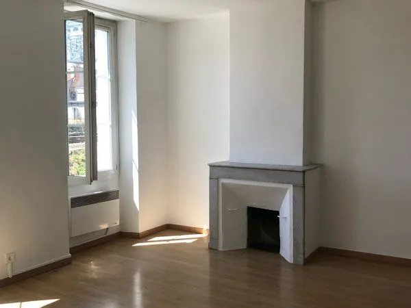 Appartement 2 pièces T2 13004
