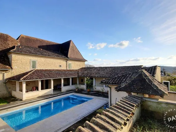Maison 7 pièces 296 m²