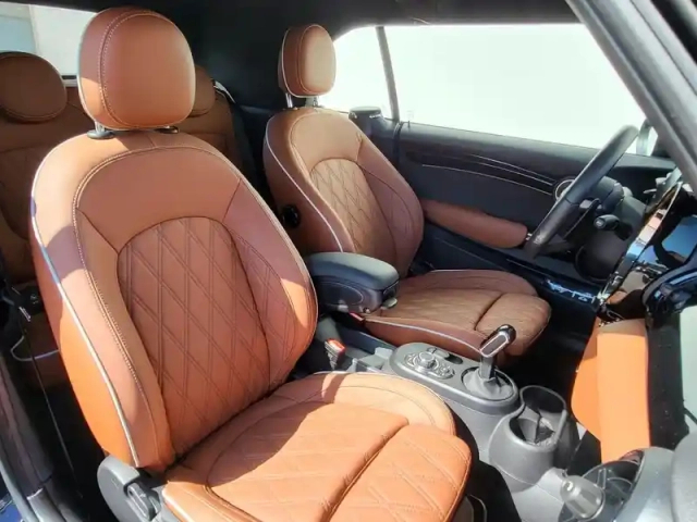 Mini Mini cabrio cooper s 178ch john cooper works bva7 — photo 11