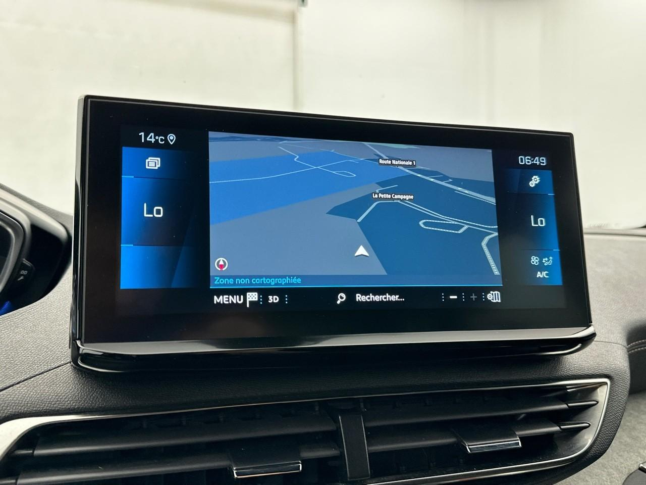Peugeot 3008 puretech 130ch s&s eat8 gt pack — photo 10