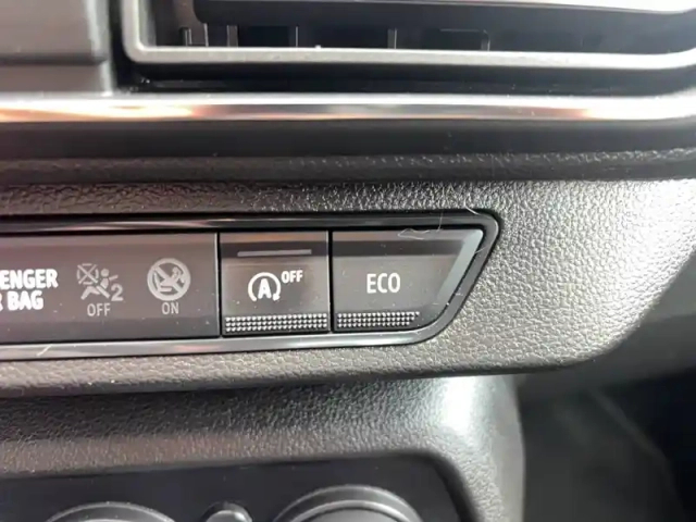 Dacia Sandero eco-g 100 — photo 34