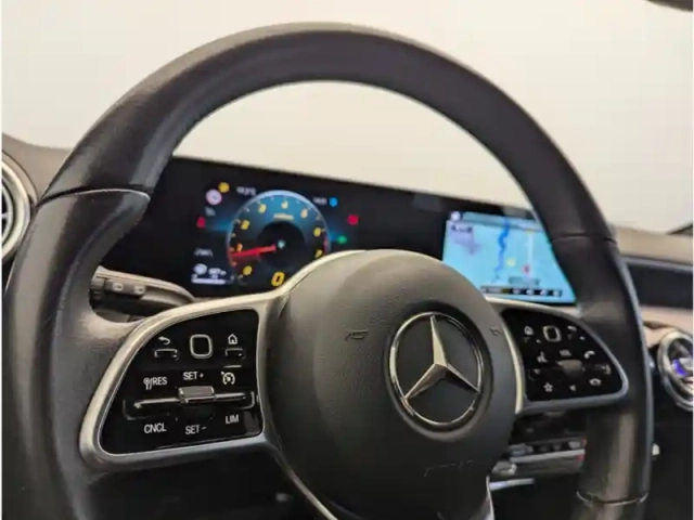 Mercedes Classe A 160 style line — photo 15