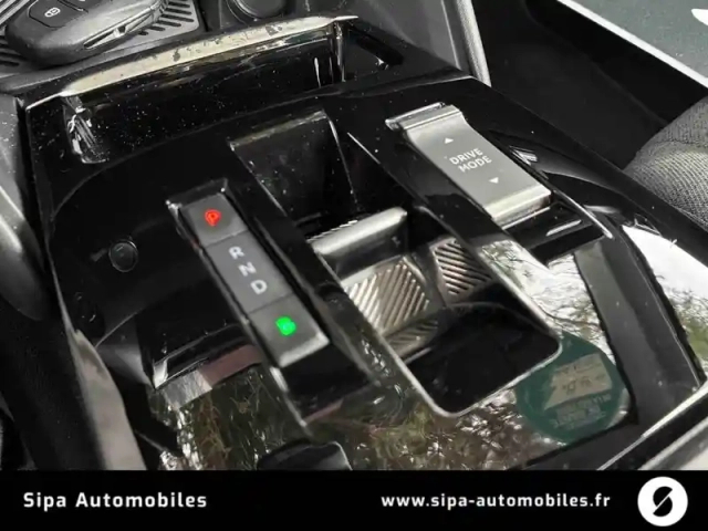 Citroën C4 e- 136 ch automatique — photo 33