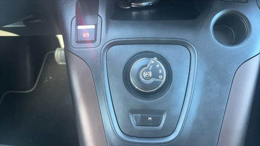 Peugeot Rifter Long 1.5 BlueHDi 130 EAT8 - GT Line – 2020 – 92688 km – Diesel – Boîte Automatique — photo 13