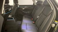 Audi A8 60 TFSI e 449ch Avus Extended quattro tiptronic 8 — photo 13