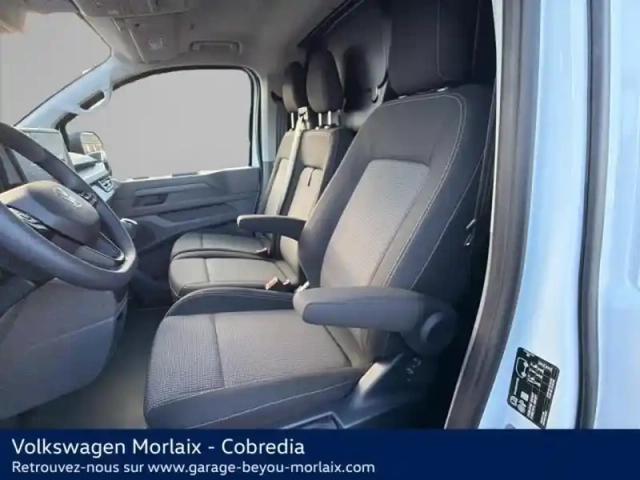 Volkswagen Transporter fg van l1 2.0 tdi 110ch business — photo 11