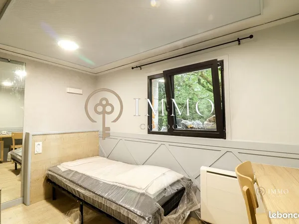 Studio 1 pièce 10 m²