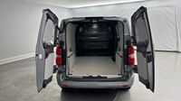 Peugeot Expert M 2.0 BlueHDi 180ch S&S EAT8 — photo 9