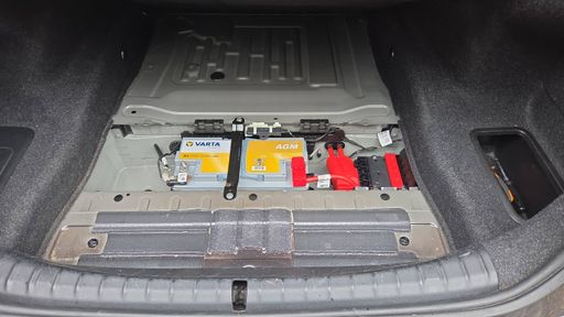 BMW Serie 5 518d 150 Steptronic 8 - Luxury – 2020 – 178967 km – Diesel – Boîte Automatique — photo 24