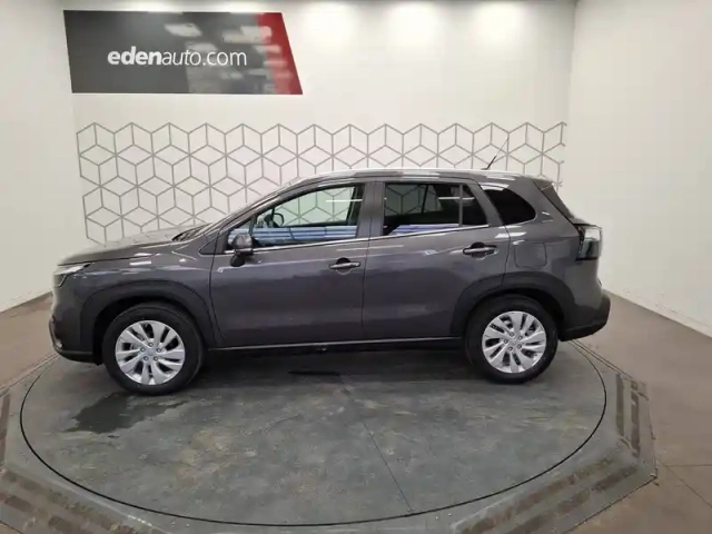 Suzuki S-Cross 1.4 boosterjet hybrid — photo 38