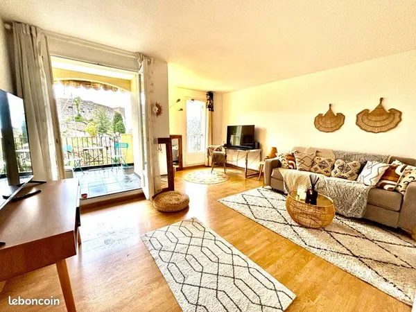Appartement T4 meublé
