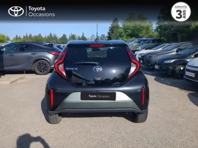Toyota Aygo x 1.0 vvt-i 72ch design my23 — photo 4