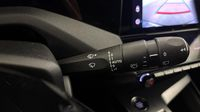 Peugeot 308 PHEV 180ch Allure e-EAT8 — photo 24