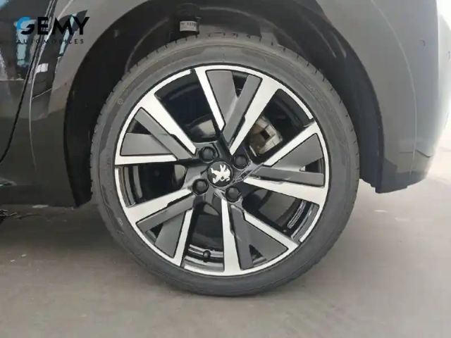 Peugeot 208 puretech 130 s&amp;s eat8 — photo 11