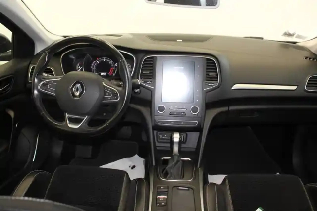 Renault Megane mégane iv berline dci 165 energy edc — photo 12