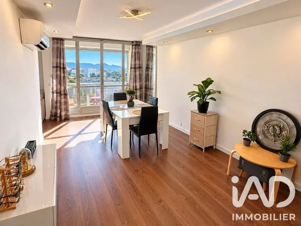 Appartement 4 pièces 64 m²
