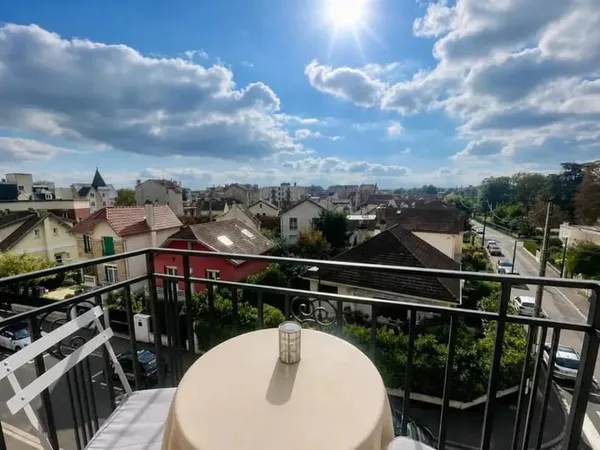 Appartement duplex, 3 chambres, 5 minutes gare !