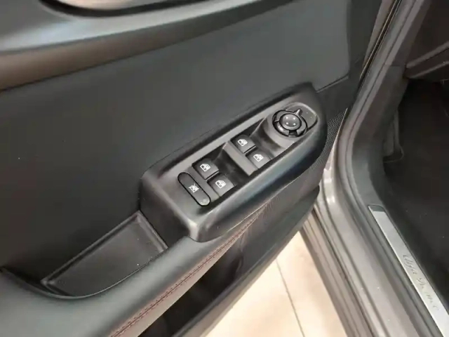 Alfa Romeo Tonale 1.3 hybride rechargeable phev 280ch at6 q4 — photo 20