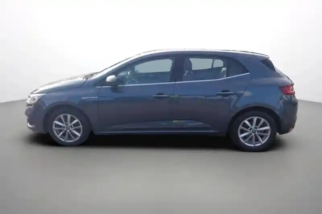 Renault Megane mégane iv berline tce 100 energy — photo 3