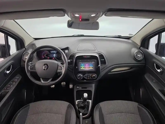 Renault Captur tce 120 energy — photo 99