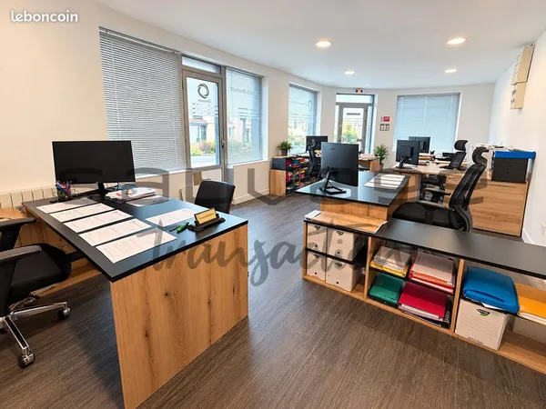 Local 59 m² BOIS GUILLAUME