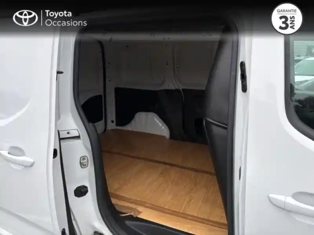 Toyota Proace city medium 100 d-4d business rc23 — photo 7