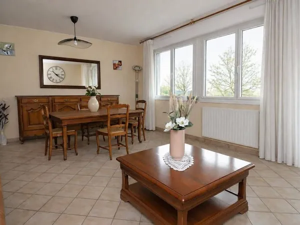 Appartement 6 pièces 95 m²