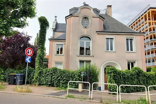 Propriété 15 pièces 404 m²
