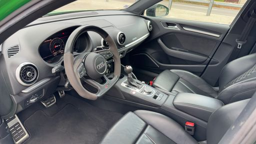 Audi RS3 Berline 2.5 TFSI 400 Quattro S-Tronic 7 - . – 2020 – 77073 km – Essence – Boîte Automatique — photo 20