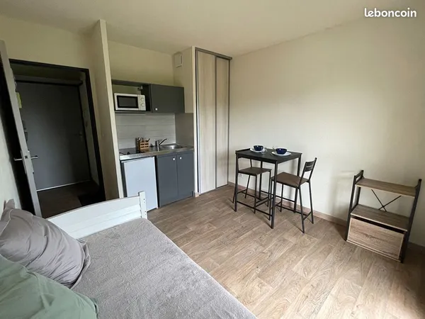 Studio 1 pièce 15 m²