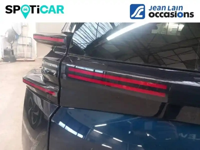 Citroën C5 Aircross hybride 145 e-dcs6 — photo 17