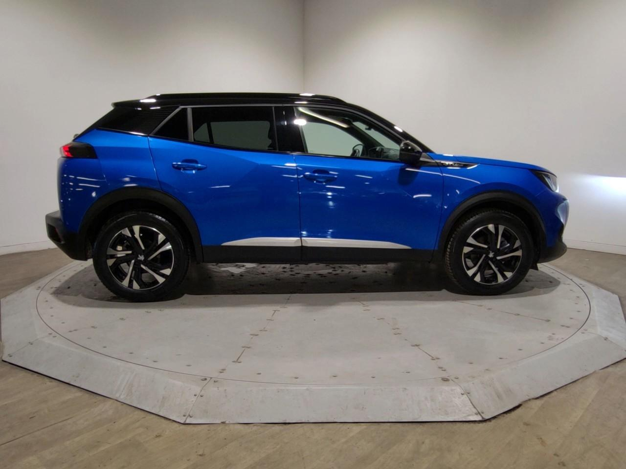 Peugeot 2008 puretech 130 s&s eat8 gt — photo 6