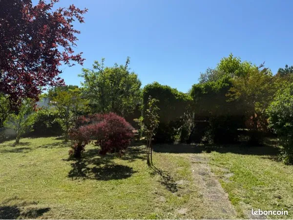 Très beau Terrain Pessac NOES