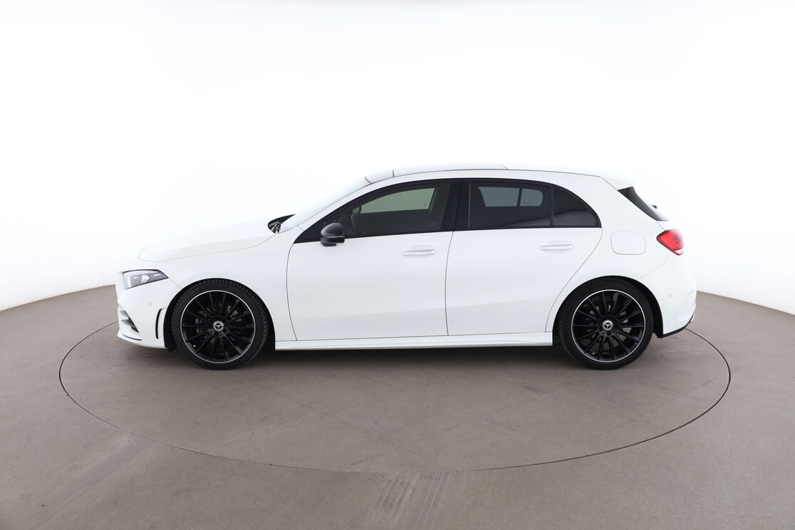 Mercedes-Benz Classe A 180 d AMG Line 7G-DCT — photo 2