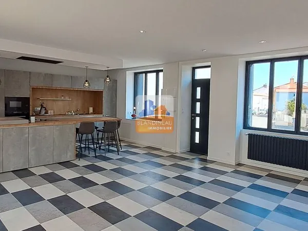 Maison 6 pièces 150 m²