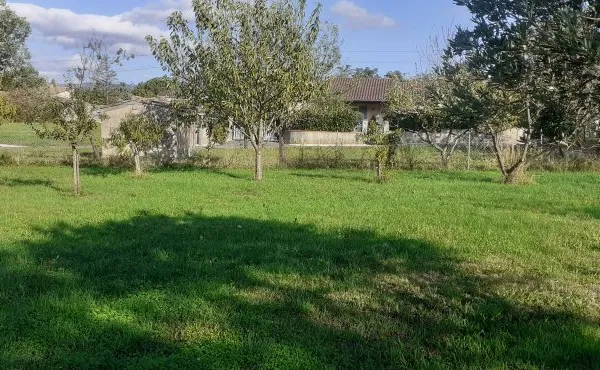 Vends terrain
