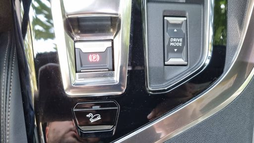 Peugeot 3008 1.6 THP 300 Hybrid4 EAT8 - Gt Pack – 2021 – 57500 km – Hybride rechargeable – Boîte Automatique — photo 11